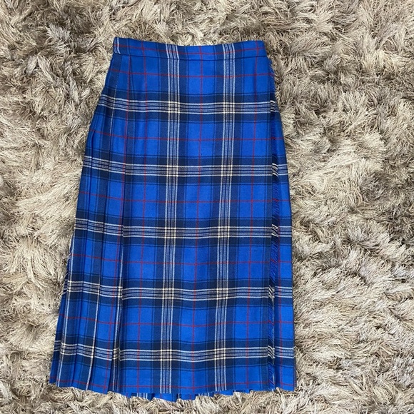 Highland Home Industries blue plaid pleated 100% wool wrap  skirt. Size 10. Used - Picture 1 of 7